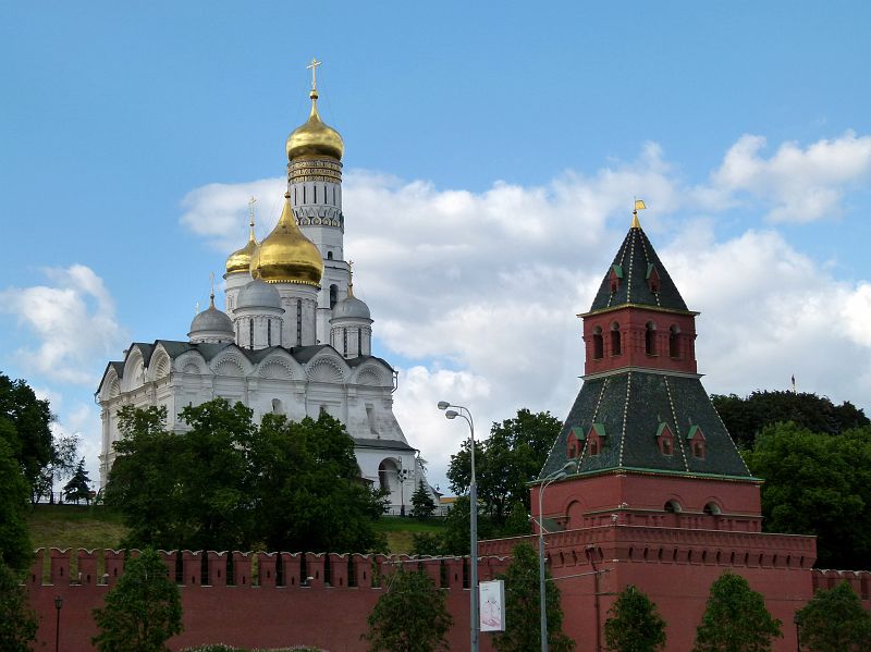 52 Kremlin vu de la Moskova Cathedrale St Michel.JPG